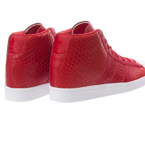 🚨 SALE🚨Adidas Women’s Superstar Up Shoes - Picture 6 of 11